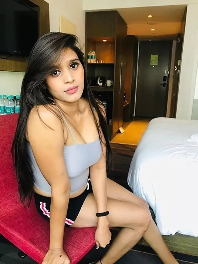 कॉल गर्ल्स सर्विस मनोहर थाना